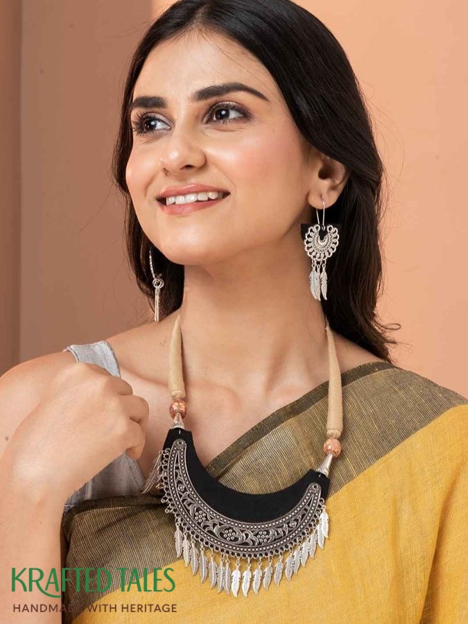 Handmade jewelry in Kolkata India