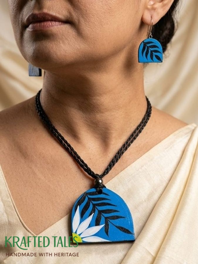 Handmade jewelry in Kolkata India