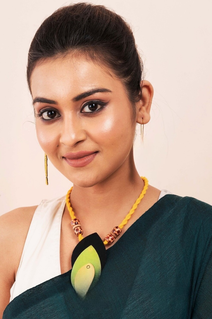 Handmade jewellery in Kolkata India
